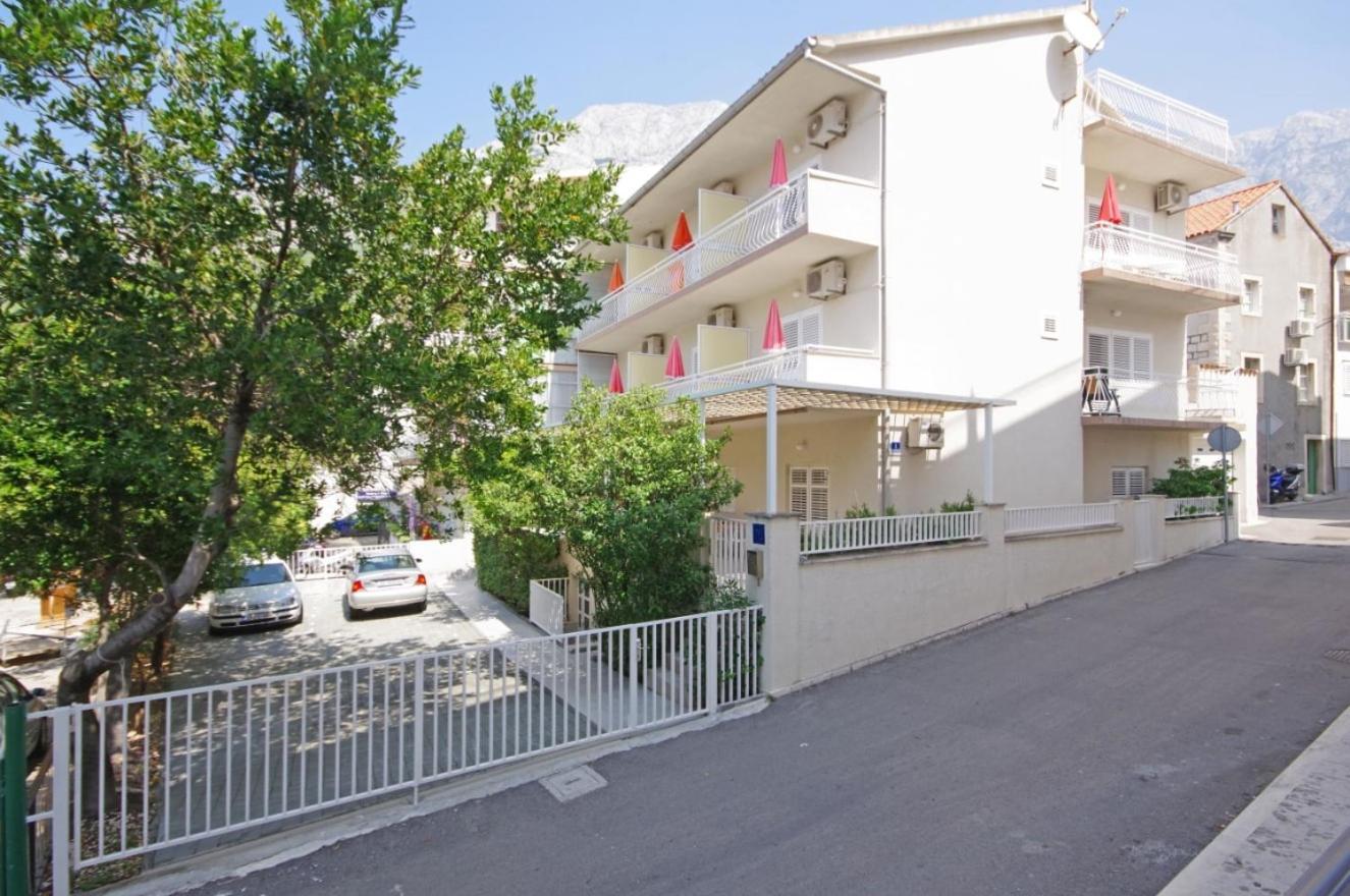 Villa Antonia Baška Voda エクステリア 写真